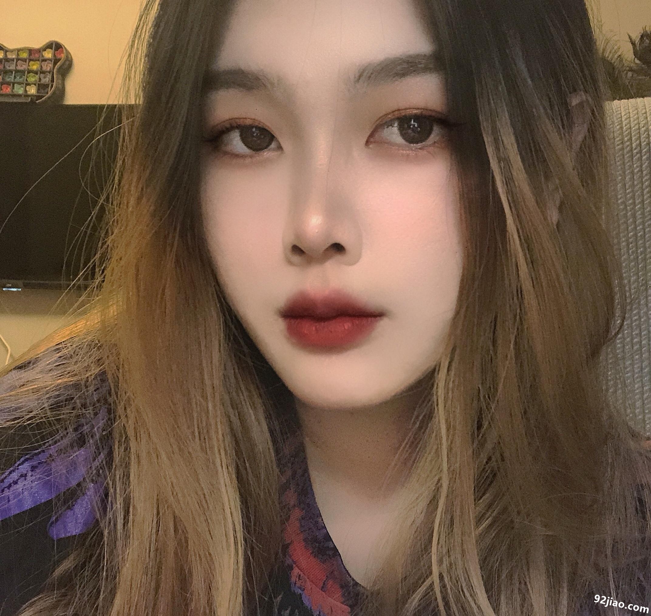 01.jpg